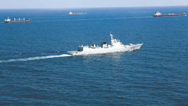 護(hù)航10年：中國海軍讓最危險海域變成黃金航道