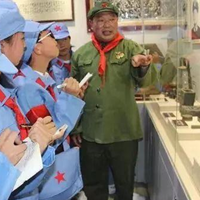 珍藏紅色文物十萬余件！退伍老兵李興榮和他紅色展館的故事……
