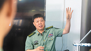 易仕和：為國(guó)鑄劍的科研先鋒