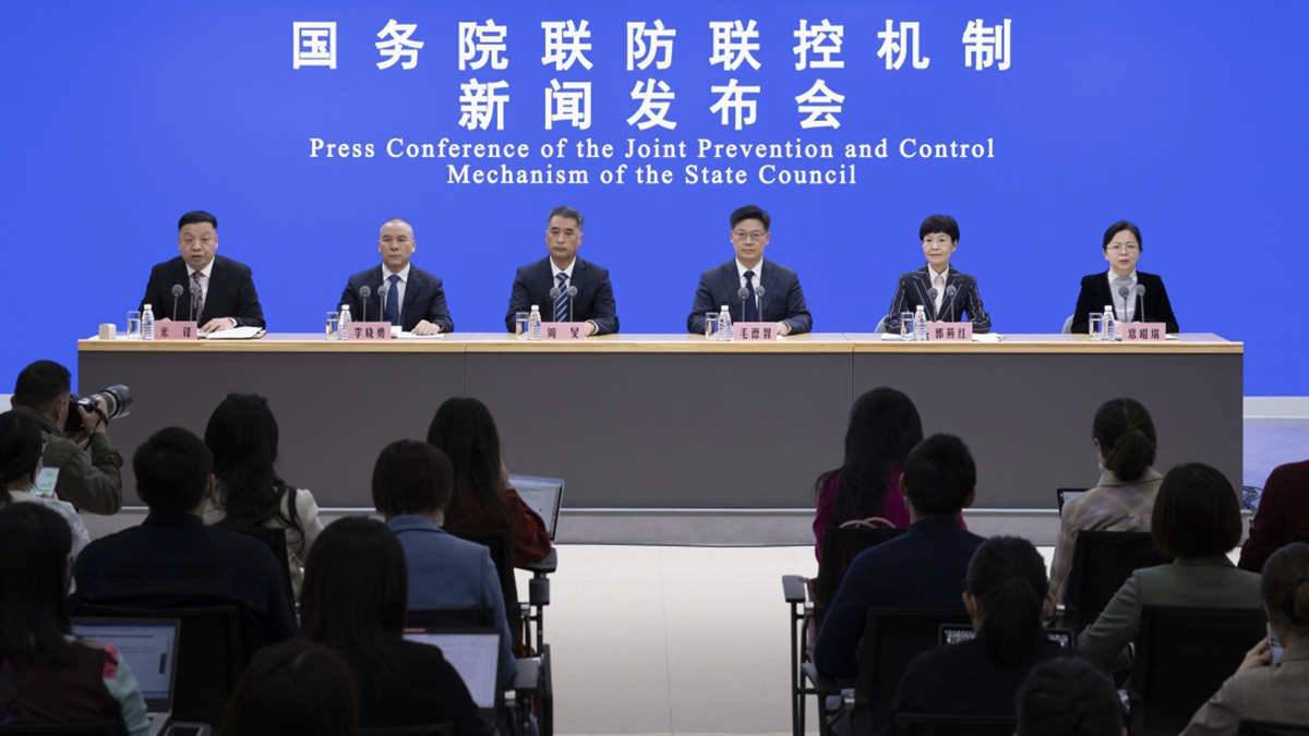 國(guó)務(wù)院聯(lián)防聯(lián)控機(jī)制：全國(guó)發(fā)熱門診、急診、在院重癥患者人數(shù)已過(guò)高峰