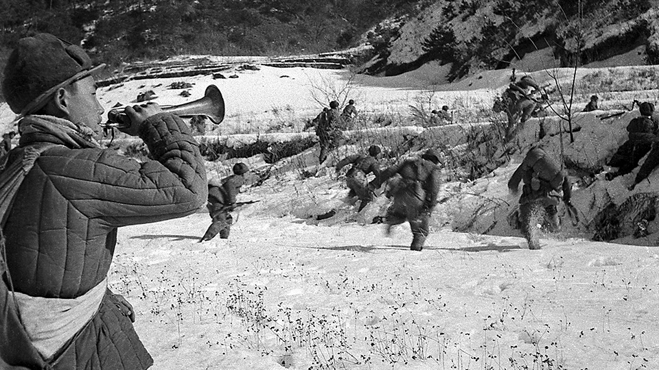 老照片中的好作風(fēng)：軍號聲聲 誓言錚錚